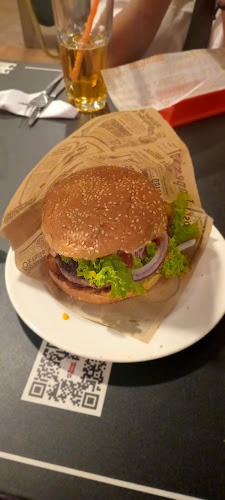 Opinii despre Pub Restaurant Monserrat în San Felipe - Gastronomía y hostelería