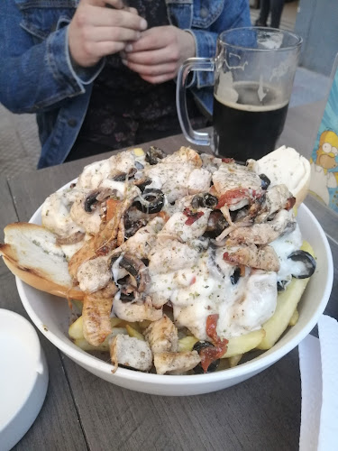 Opinii despre Springfield în Santiago - Gastronomía y hostelería