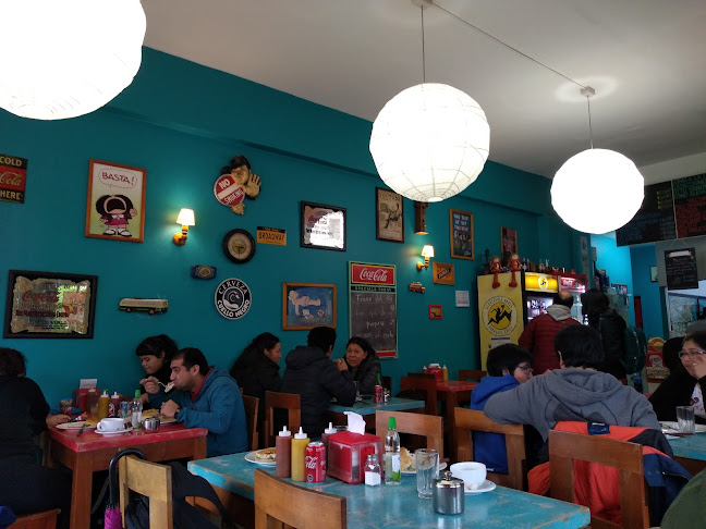 Comentarii opinii despre Otto Sandwich Valdivia