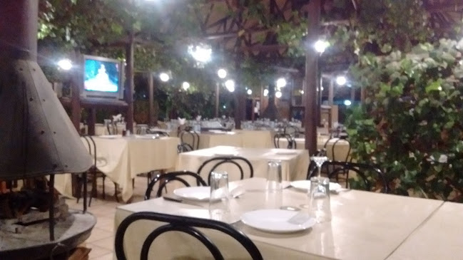 Restaurante El Toldo - Parrilladas, Pastel de Choclo, Porotos Granados, Plateada, Arrollado Pernil, Comida Típica Chilena - Gastronomía y hostelería