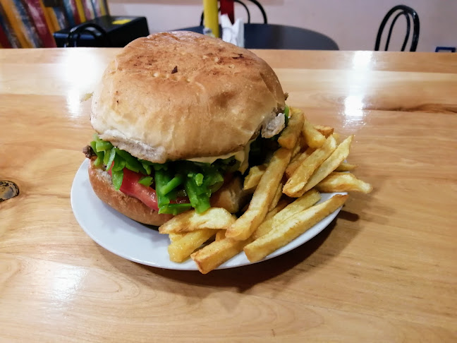 Opinii despre Pollos A Las Brasa " Pollo Como Rey" în Coyhaique - Gastronomía y hostelería