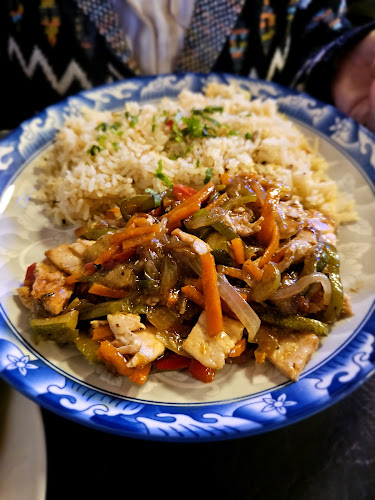 Comments and reviews of Sandwicheria y cafetería KM bien