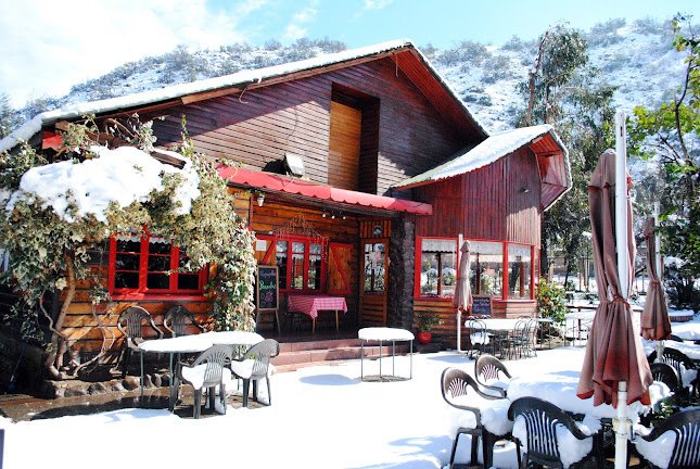 Restaurant y Salón de Té Hansel y Gretel en el Arrayán - Lo Barnechea