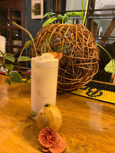 Comentarii opinii despre Flora