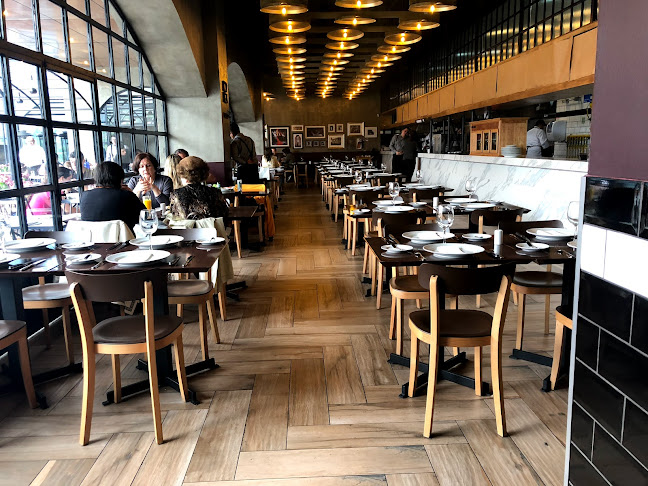 VENDETTA (Mall Plaza Dominicos) Phone number