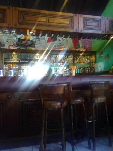 Av. España 802, 3340000 Curicó, Maule