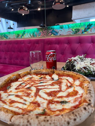 Buonissima Pizzería - Gastronomía y hostelería