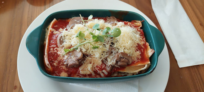 FIORI Cafe & Cocina Open Times