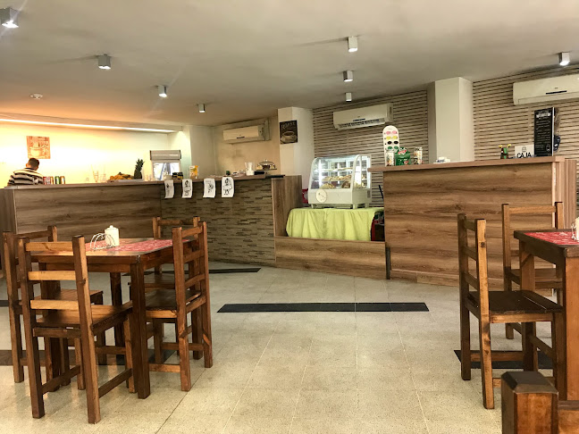 Opinii despre Cafeteria Milan în Santiago - Gastronomía y hostelería