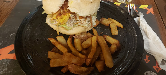 La Sanguchera del Barrio Open Times