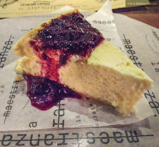 http://lamaestranzarestaurant.cl/