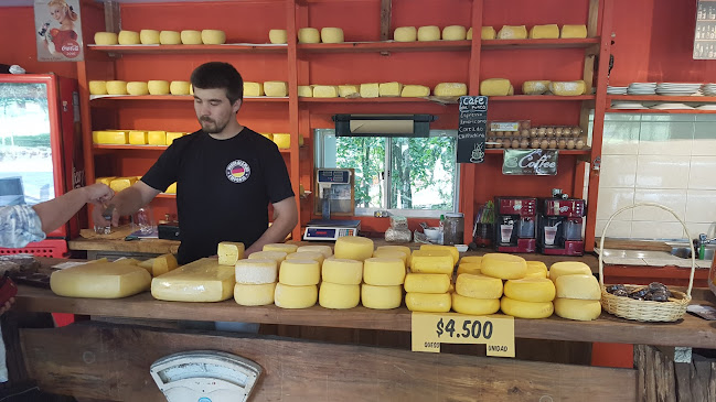 Opinii despre Punto Alemán Caburga în Pucon - Gastronomía y hostelería