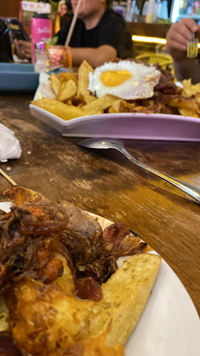 Opinii despre Club Gordos Valpo în Valparaíso - Gastronomía y hostelería