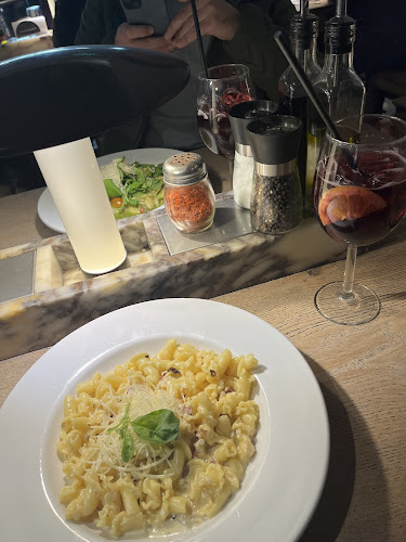 Av. Providencia 1984, 7500000 Providencia, Región Metropolitana