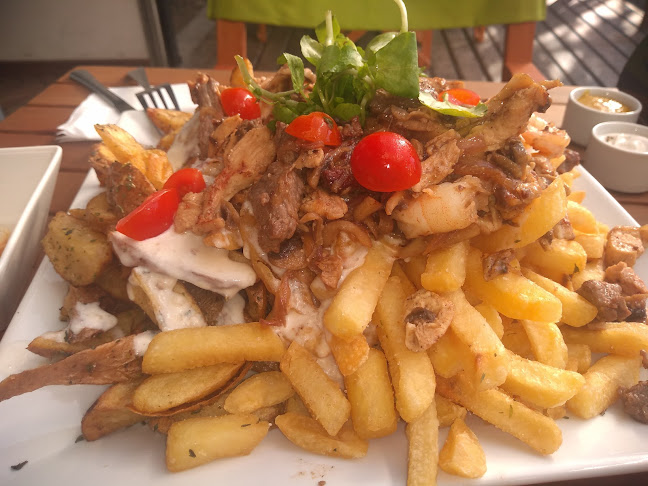 Sin Reservas Limitada