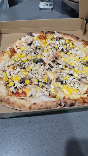 Pizzería Volcanes - Frutillar