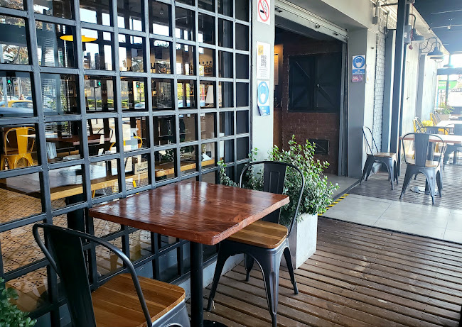 Mister Fish La Reina - Gastronomía y hostelería