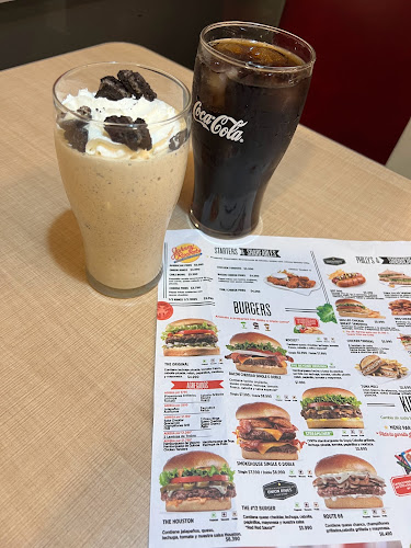 https://locations.johnnyrockets.com/ll/CL/Cerrillos/Av_-Americo-Vespucio-1501*-Region-Metropolitana