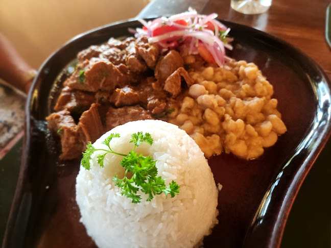 Av. Rafael Casanova 570, Santa Cruz, O'Higgins