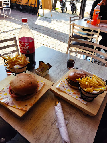 Comentarii opinii despre CQ Sushi & Sandwich