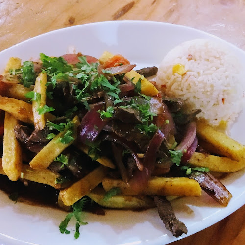 Comments and reviews of Restobar sin fronteras