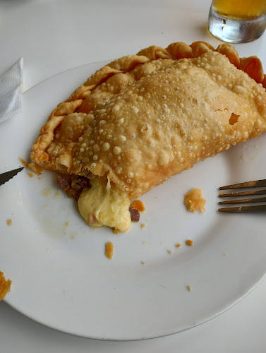 Restaurant CRIA CUERVOS Phone number