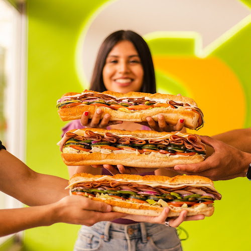 Subway Coronel Phone number