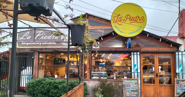 La Piedra Sangucheria