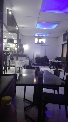 Pub The City Peninsula - Gastronomía y hostelería