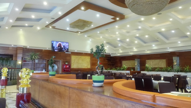 Restaurant Fuyu Comida China Sushi. - Gastronomía y hostelería