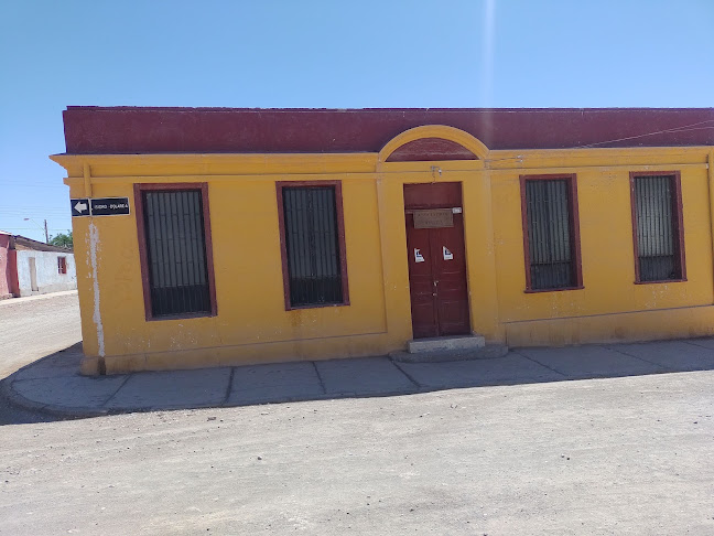 El Pirquen Phone number