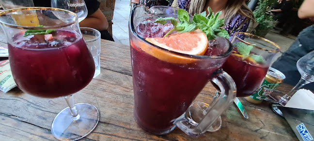 BAR EL BAJO Open Times