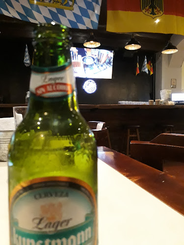 Opinii despre Fuente Alemana Bikenhaus în Los Angeles - Gastronomía y hostelería