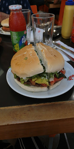 http://www.richamburguesas.cl/