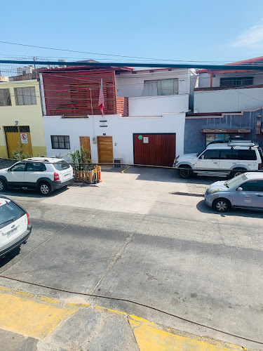 La Casa De La Empanada Phone number