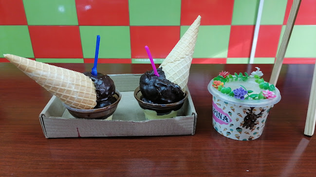 Comentarii opinii despre Heladería Glotón Junior