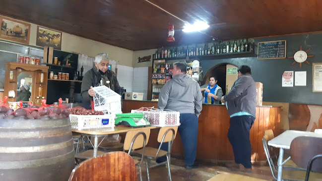 Opinii despre Chichera Las Canoas în Padre las Casas - Gastronomía y hostelería