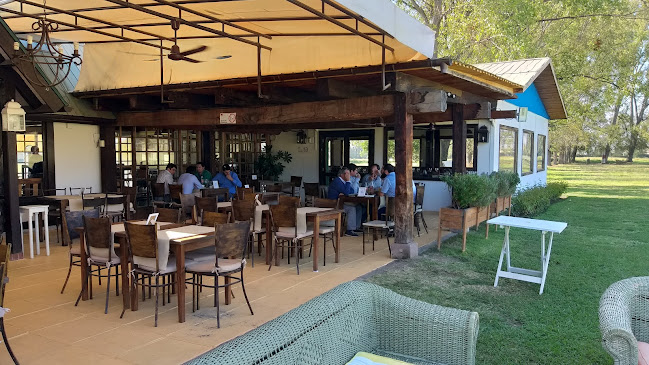 Polo Restobar -Rodrigo Undurraga