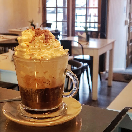 Comentarii opinii despre Vestigio