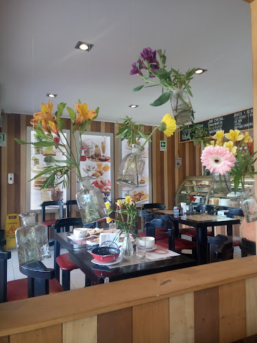 Comentarii opinii despre Cafetería Marriet