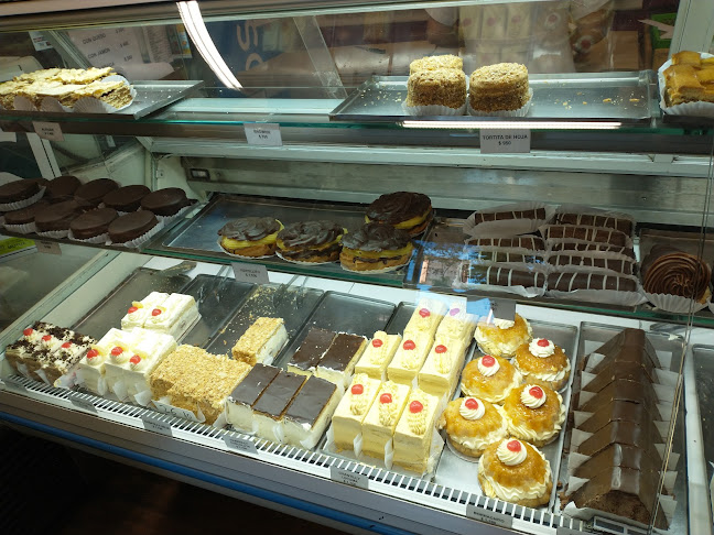 Panadería y pastelería "Geno" Open Times
