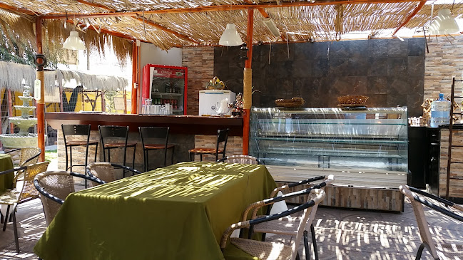 Entre Olivos - Arica