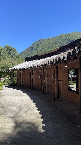 Cocinería Mapuche Ñaña Juanita - Curarrehue