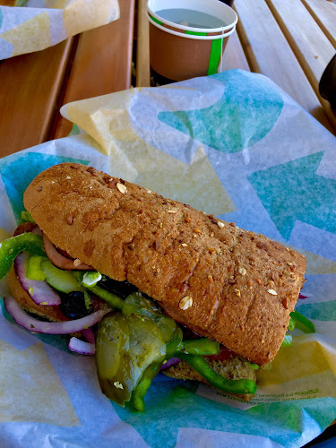 Calle 1 Nte. 1272, Galería Brisas, Talca, Maule