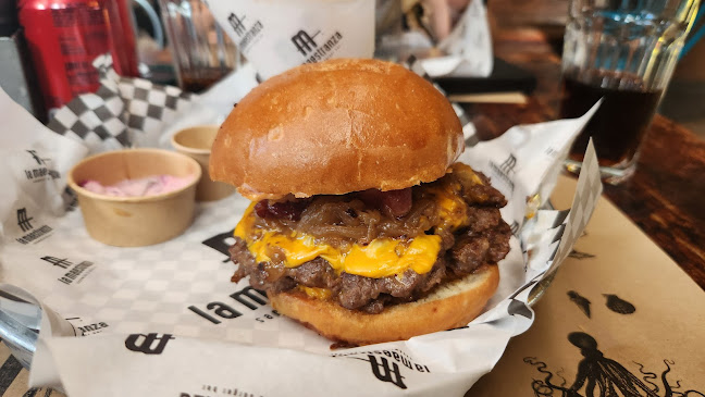 La Maestranza Sandwich & Burger Bar