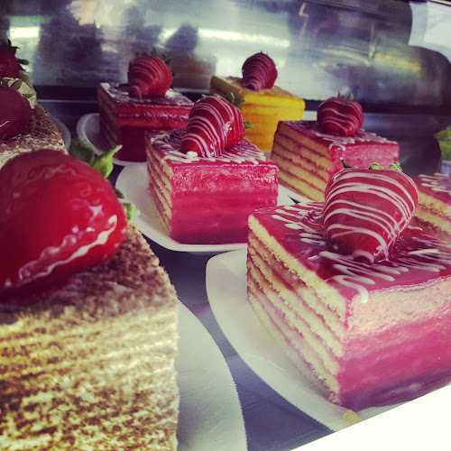 Pasteleria La Victoria - Maipú