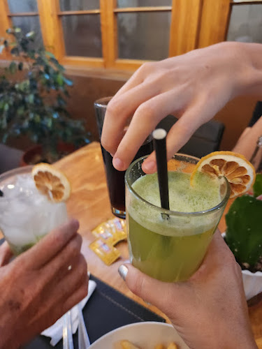 Comments and reviews of THE BURGER JUNGLE