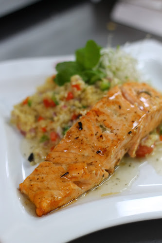 Cafe De Luis Open Times