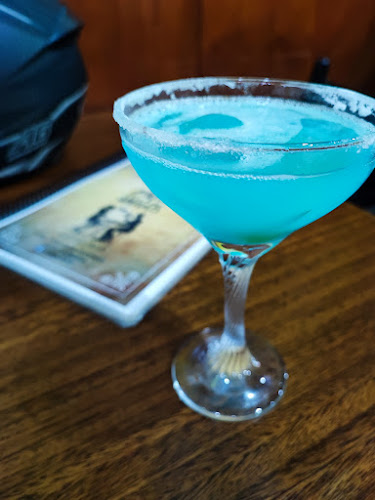 Entre Amigos Restobar Open Times