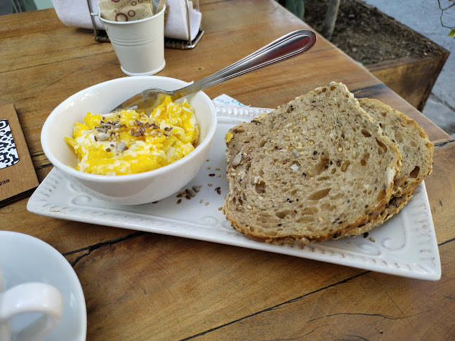 Comments and reviews of Café Raíz